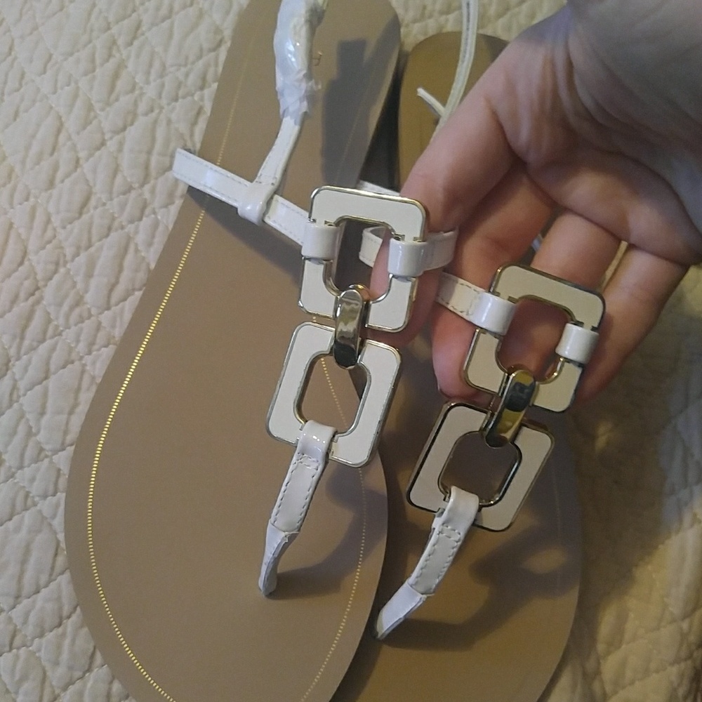 Talbots white leather strap sandals new size 7